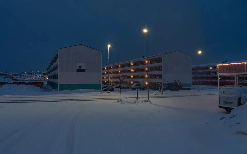 The Blue Hour Loved by City, Architecture & Portrait Photographers: How to Shoot It · Fig. 42