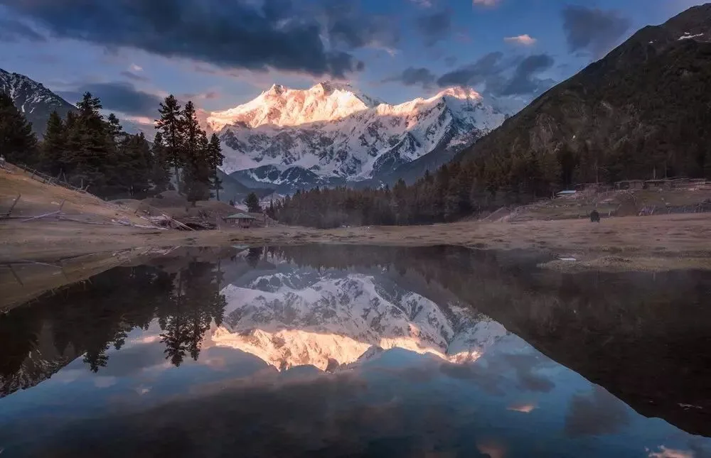 The Core Skill of Composition: Not the Rule of Thirds, Not Subtraction · Fig. 11