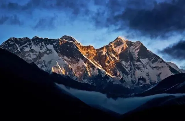 To See All 14 Eight-Thousand-Meter Peaks, Just Trek These 5 World-Class Routes · Fig. 17
