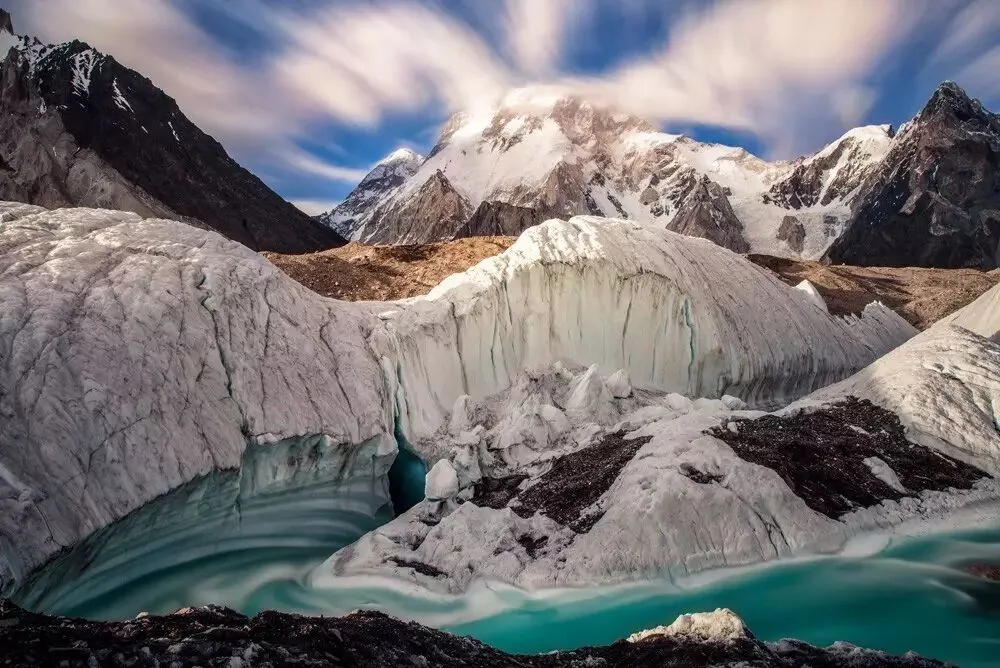 To See All 14 Eight-Thousand-Meter Peaks, Just Trek These 5 World-Class Routes · Fig. 25