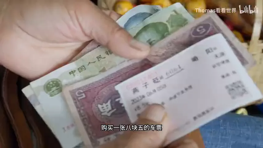 火车上“扫街”！我拍下了绿皮火车上的慢生活 · 图5