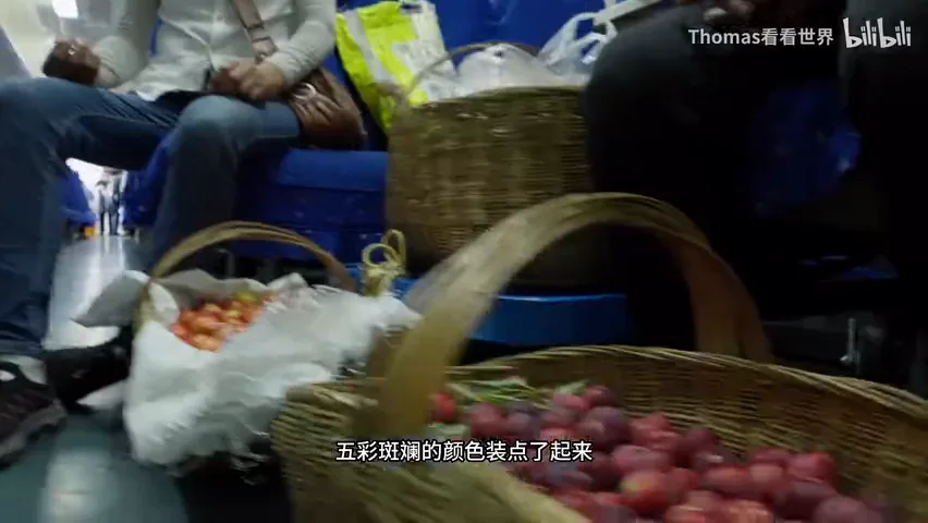 火车上“扫街”！我拍下了绿皮火车上的慢生活 · 图8