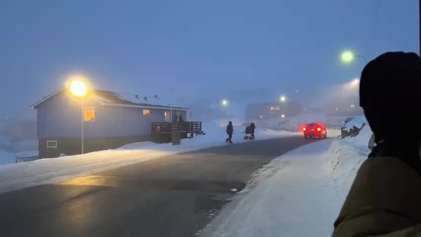 Street Photography in Fog Is Amazing: First-Person POV in Ilulissat, Greenland · Fig. 7
