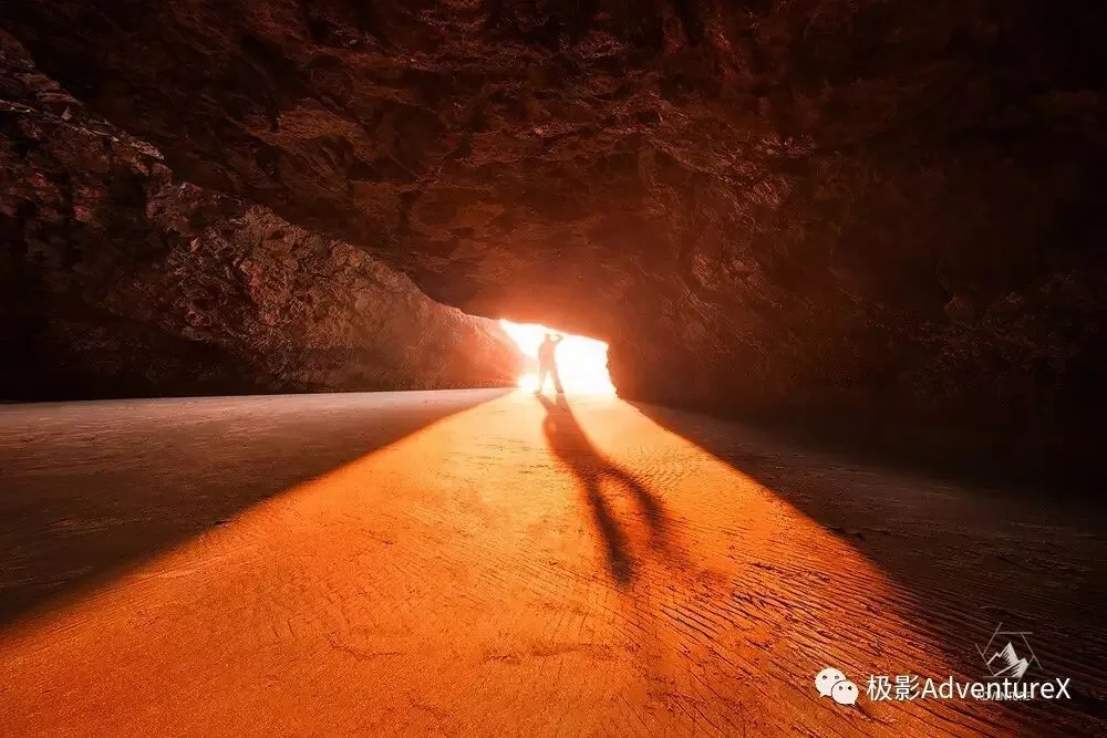 We Are a Group of Young People Pursuing the Ultimate Outdoor Light and Shadow - AdventureX AX · Fig. 4