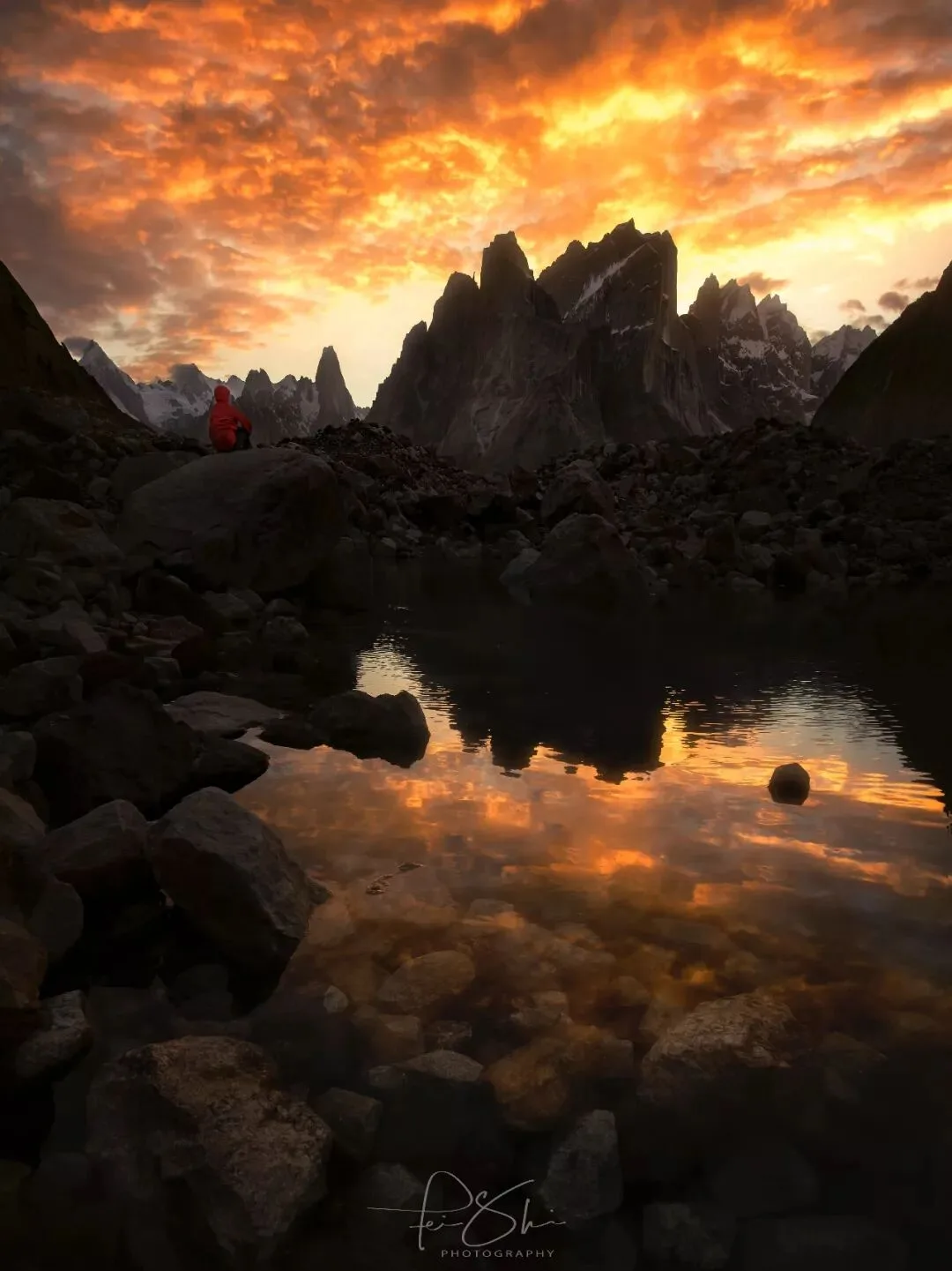This Is the Karakoram! The Gorgeous Snow Mountains on the China-Pakistan Border! · Fig. 4