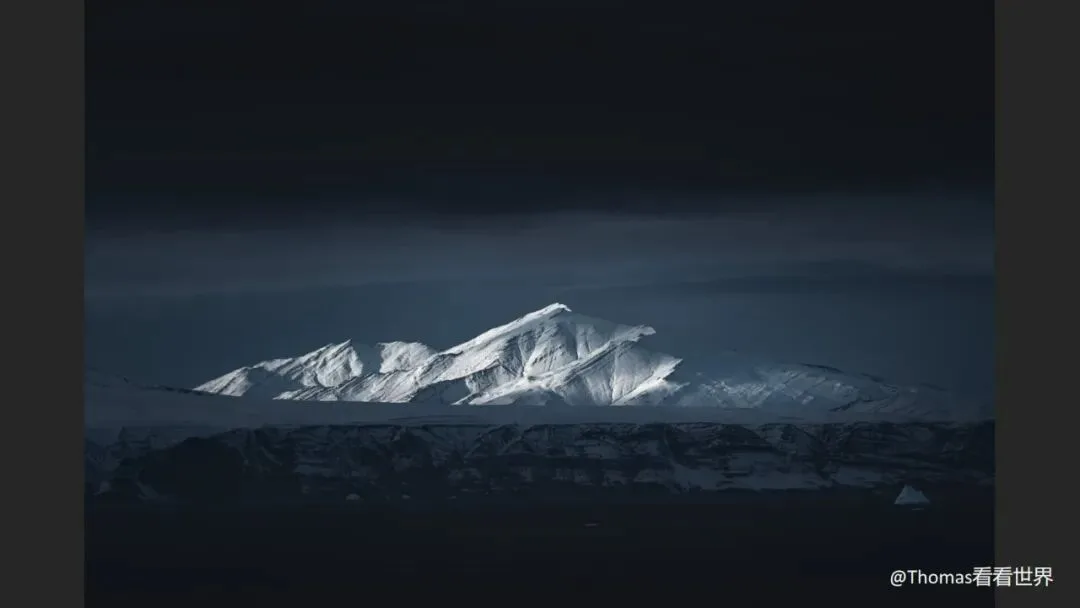 Is Minimalist Photography Just Simple Composition? 99% Get It Wrong · Fig. 54