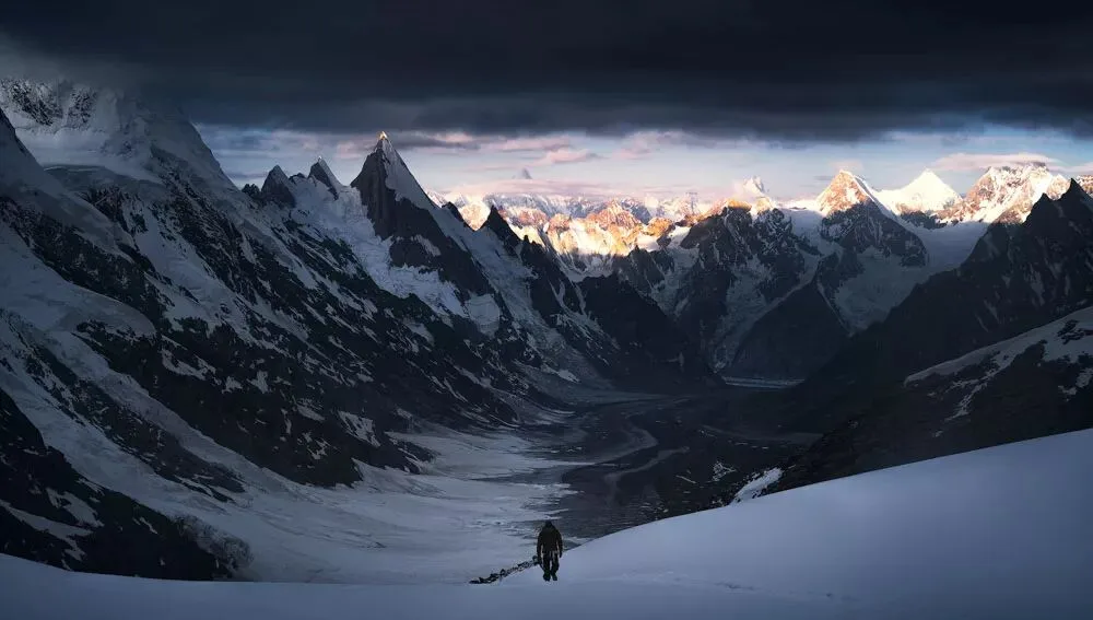 The World's Most Breathtaking Snow Mountains and Glaciers Are Right Here! · Fig. 26