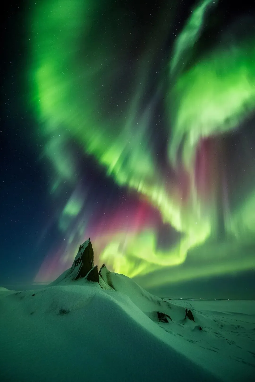 Dialogue with Landscape Photography Masters | Nicholas Roemmelt: Recording Expeditions with Photography · Fig. 14
