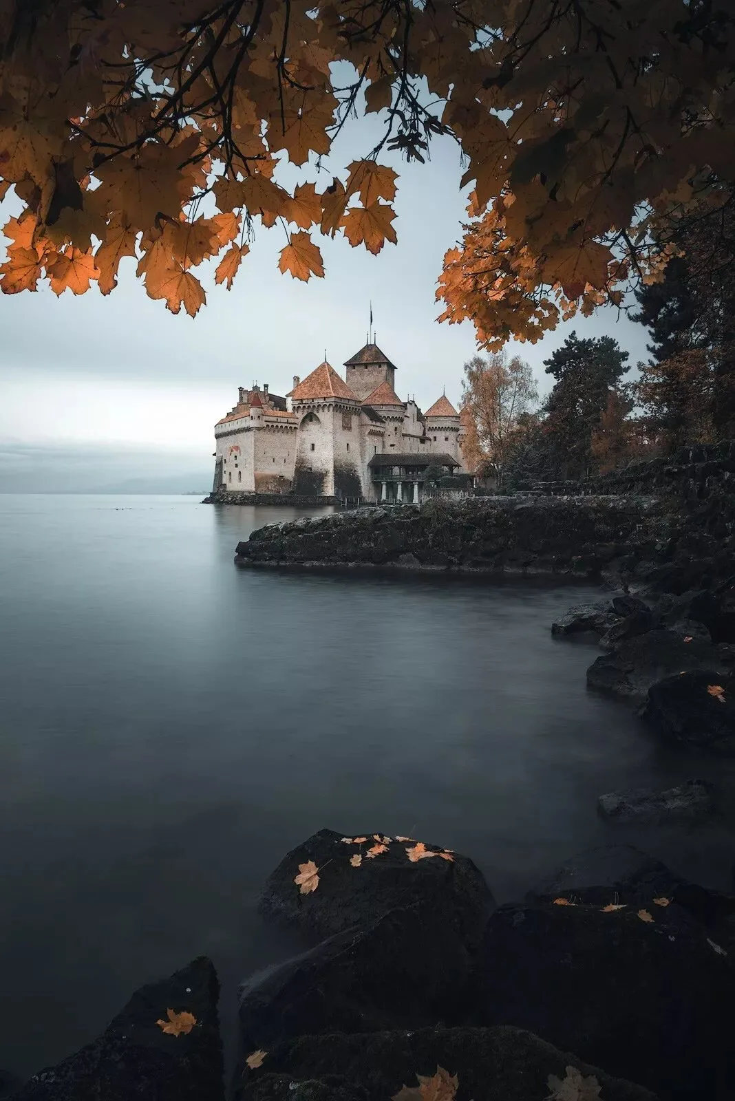 No Red Clouds? The Front-and-Back-End Ideas Behind Three Landscape Photos · Fig. 1