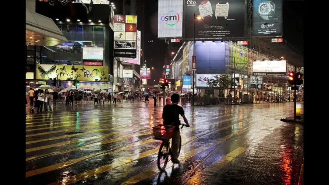 雨天为什么是城市摄影师的最爱？下雨天这样拍真的很绝！ · 图73