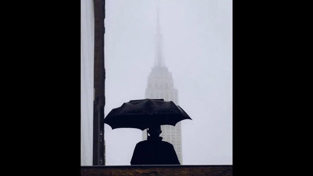 雨天为什么是城市摄影师的最爱？下雨天这样拍真的很绝！ · 图76