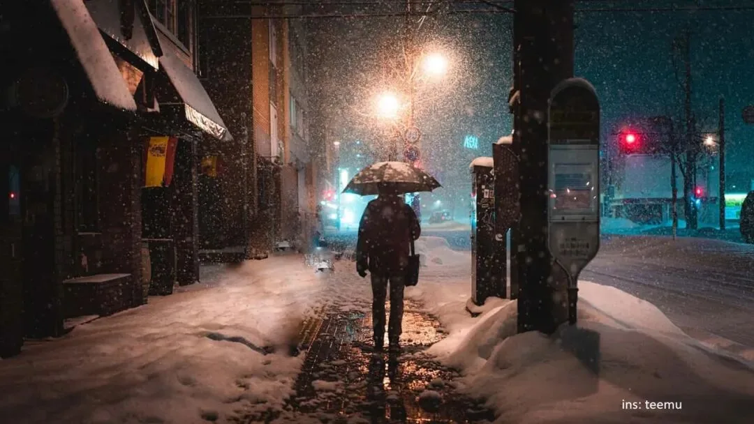 雨雪天这样拍更有质感！如何拍出清晰的雨点/雪花？ · 图17