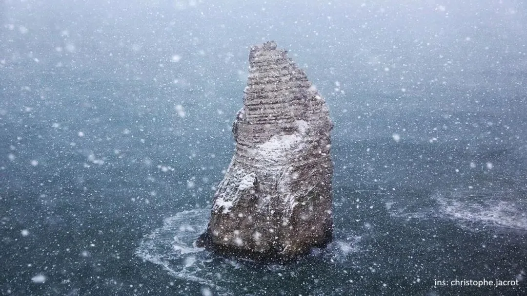 雨雪天这样拍更有质感！如何拍出清晰的雨点/雪花？ · 图20