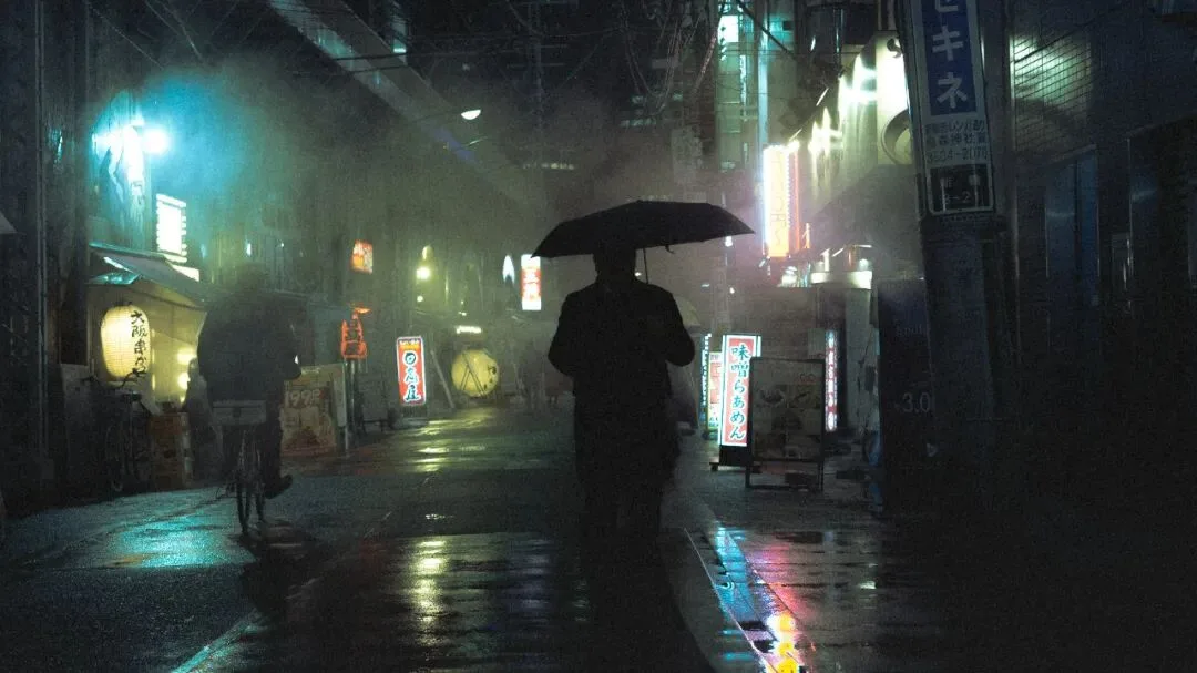 Rainy Days Aren't Good for Shooting? This Photographer Specializes in Rainy City Masterpieces! · Fig. 1