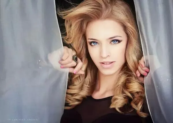 Taught by a Master, the Russian Portrait Style Is Actually Simple | Sean Archer Portrait Course · Fig. 3