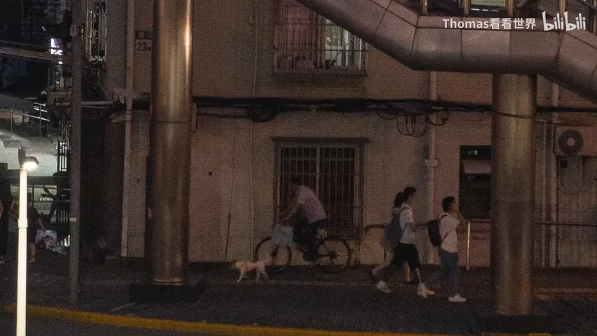 如何拍出魔都上海的复杂感？一次利用时间合成的街头拍摄尝试！ · 图9
