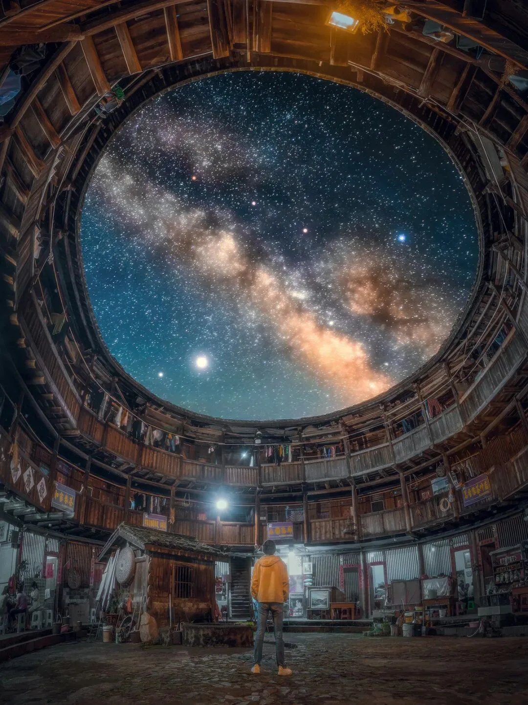 Amazing Starscape Photography Appreciation and Critique! How to Avoid Homogenization in Starscape Photography? · Fig. 31