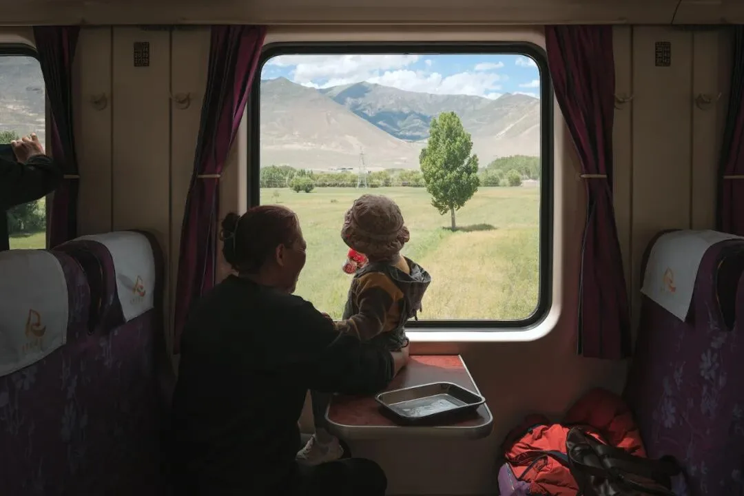 Why Do I Photograph Landscapes from Trains? The Story and Motivation Behind It · Fig. 33