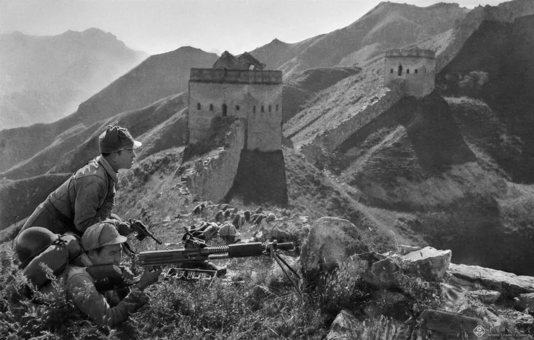 摄影历史里的中外战争，战地摄影师冒死记录下的那些故事！ · 图10